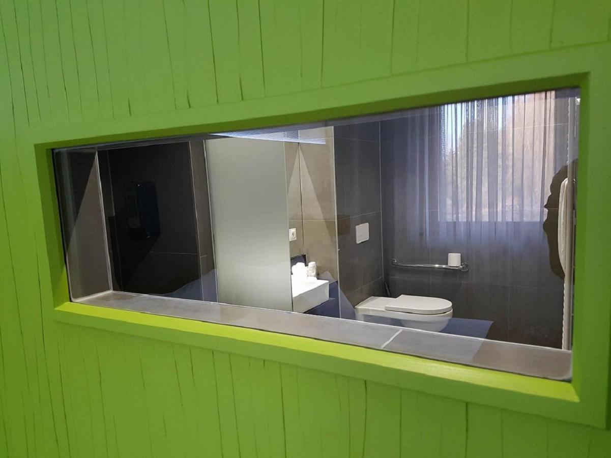 Hotel Saint-Hubert Hambach Bagian luar foto